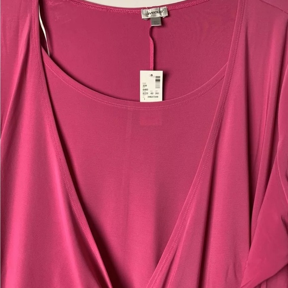 Avenue Women’s Stretch Asymmetrical Top Blouse 3/4 Sleeves Size 26/28 - Picture 2 of 11